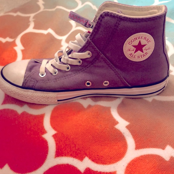 2/$30 mauve high tops - Picture 1 of 4